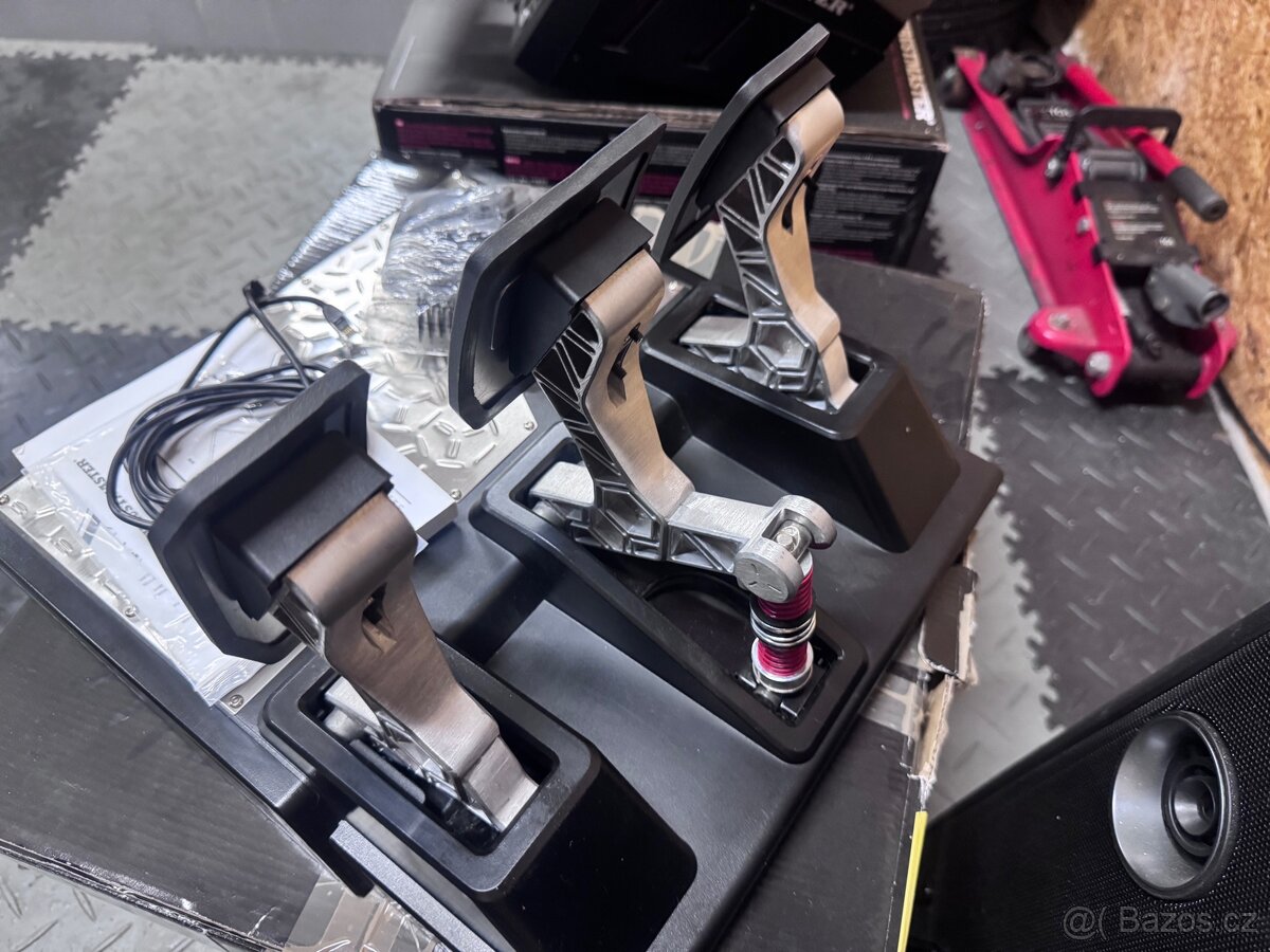 Thrustmaster TS-XW Sparco P310+pedály T-LCM load cell - 8