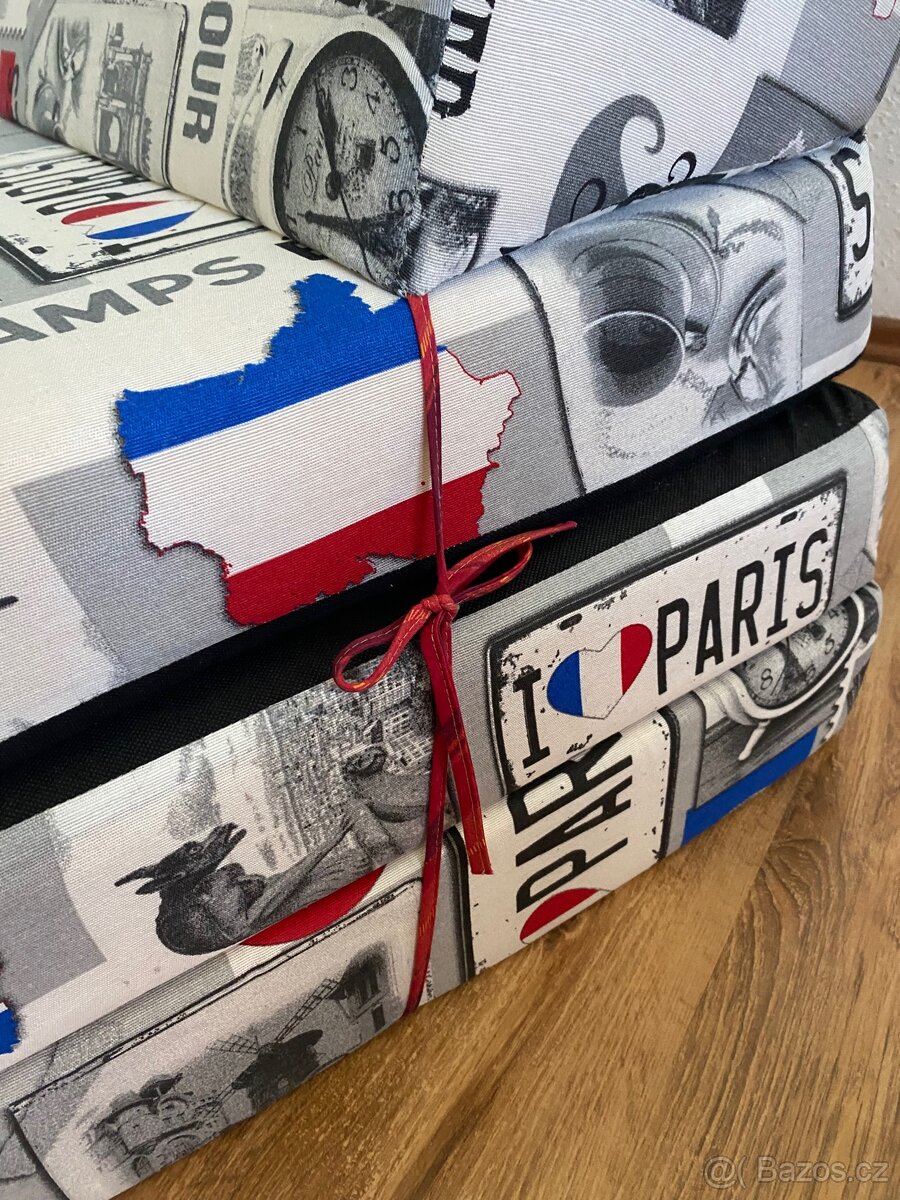 Rozkládací gauč - 8