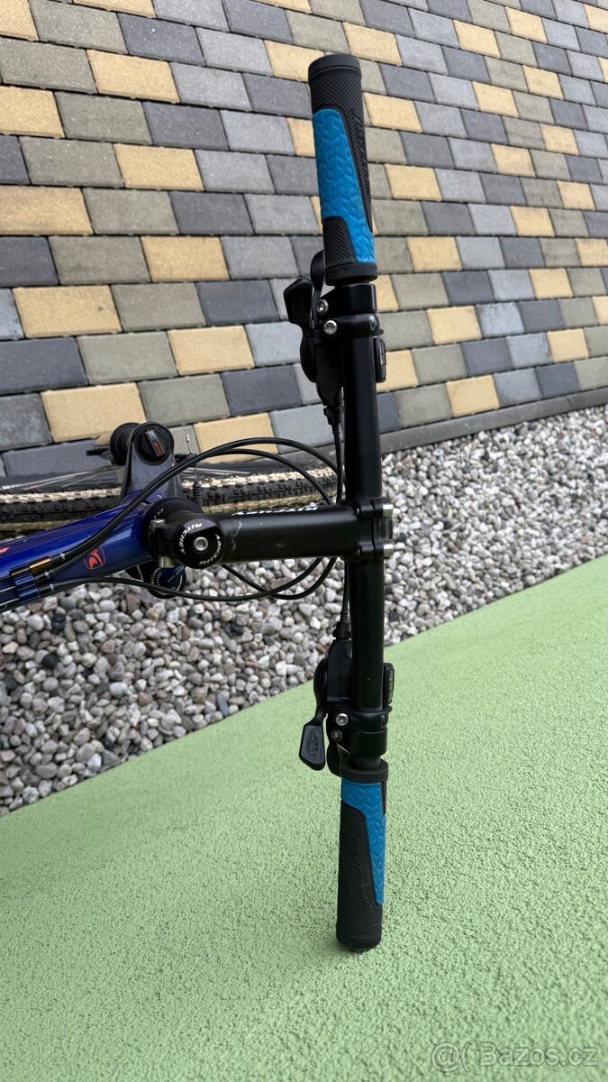 Horské kolo zn. Kellys - 8