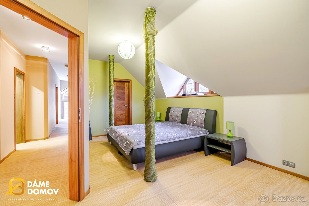 Prodej rodinného domu 279 m², Hodonín, ev.č. 14352 - 8