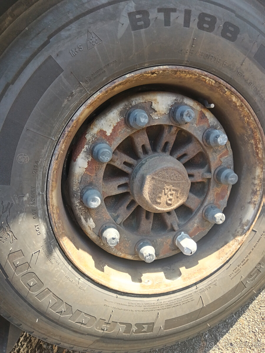 Návěs Schwarzmüller SPA/3 Mega - - - 8