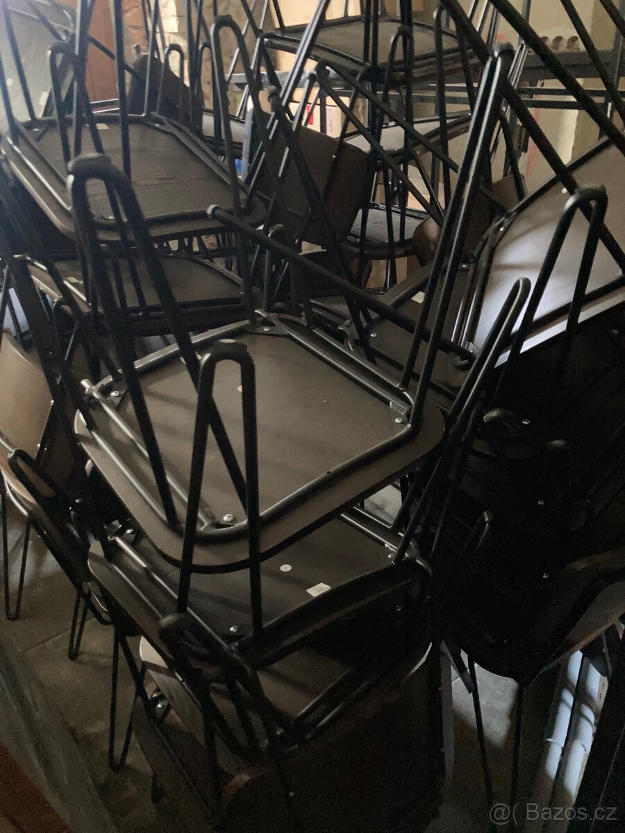 Design židle z kavárny, a stoly restaurace, 42ks - 8