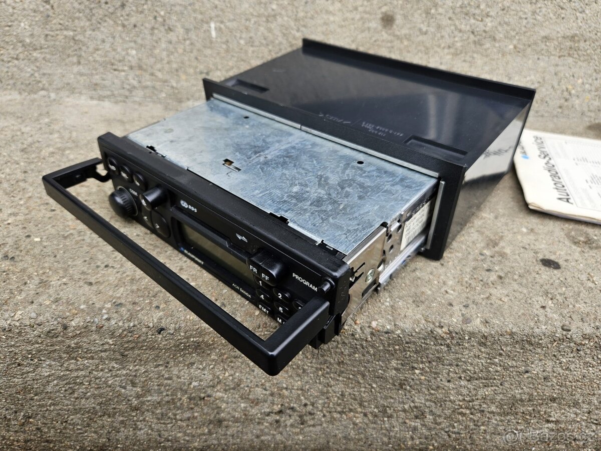 Škoda ACR autorádio Blaupunkt + šuplík - 8