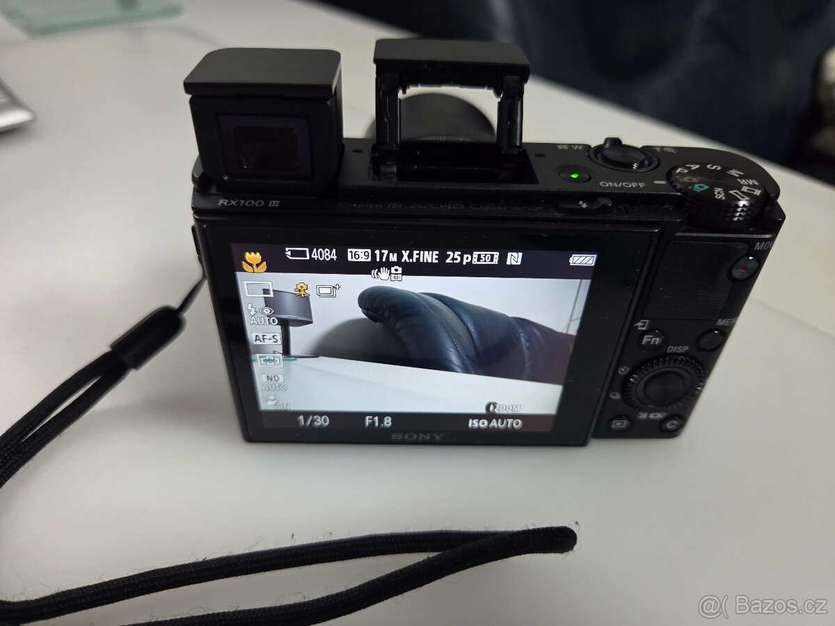 SONY DSC-RX100M3 + originální příslušenství - 8