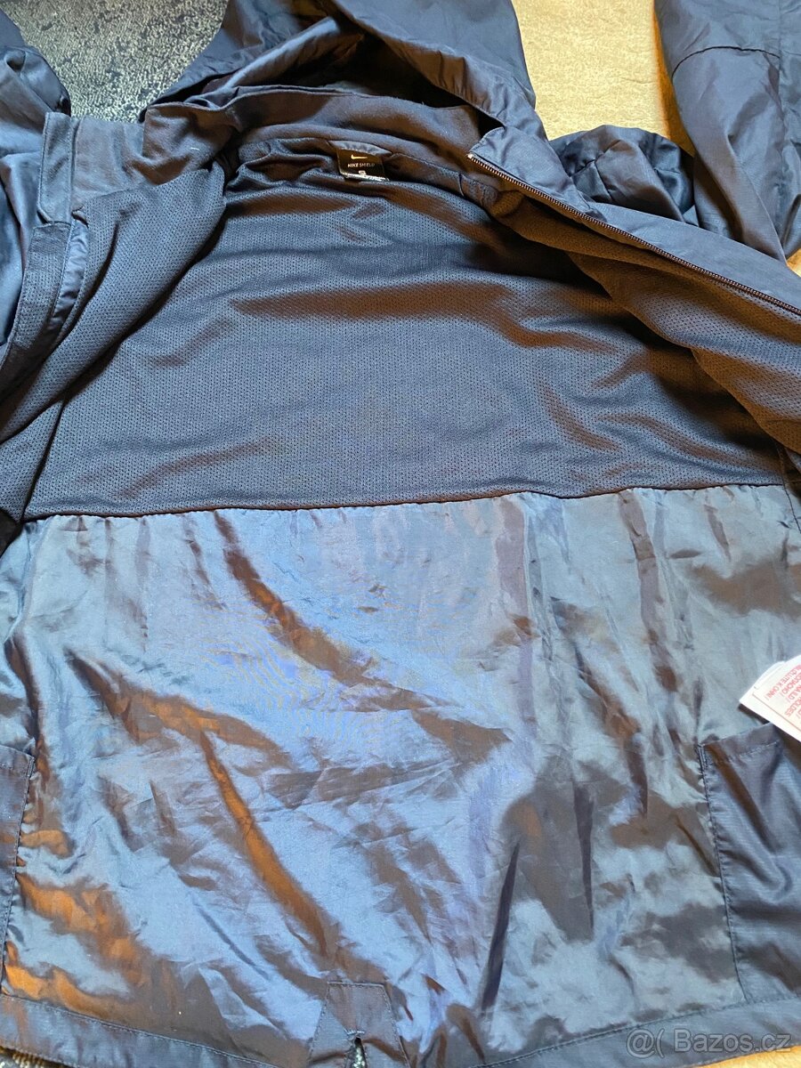 Bunda Nike - 13/15 let - 8