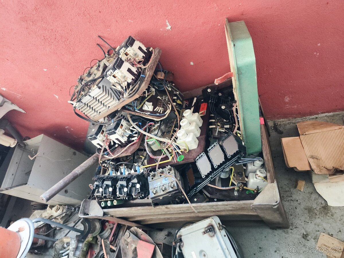 Rôzne Náhradné diely - 8