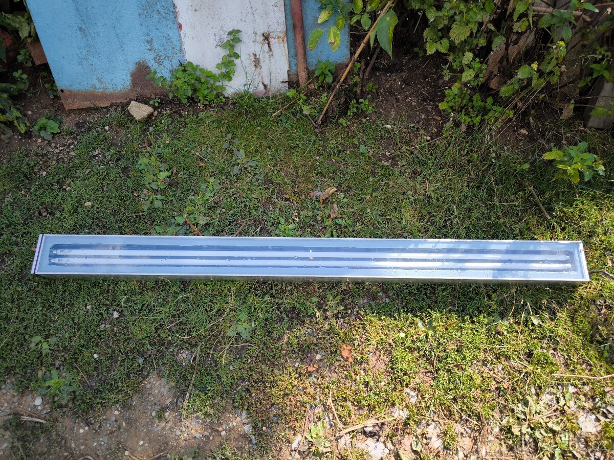 Vlhkotěsné hliníkové světla - 8