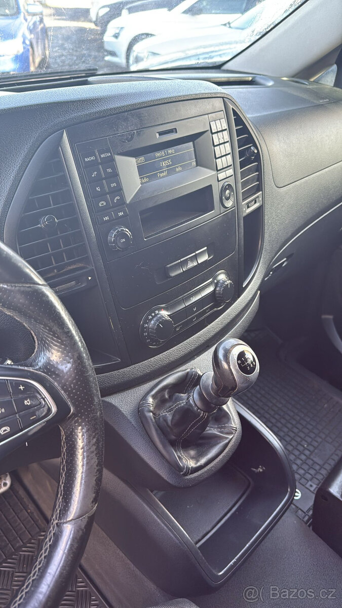 Mercedes-Benz Vito Tourer Long (prodloužená verze), 2016 - 8