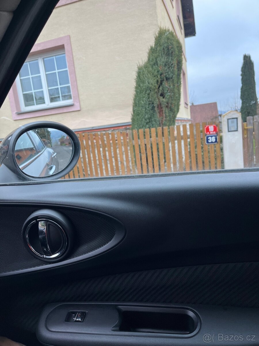 MINI Clubman Cooper D - 8