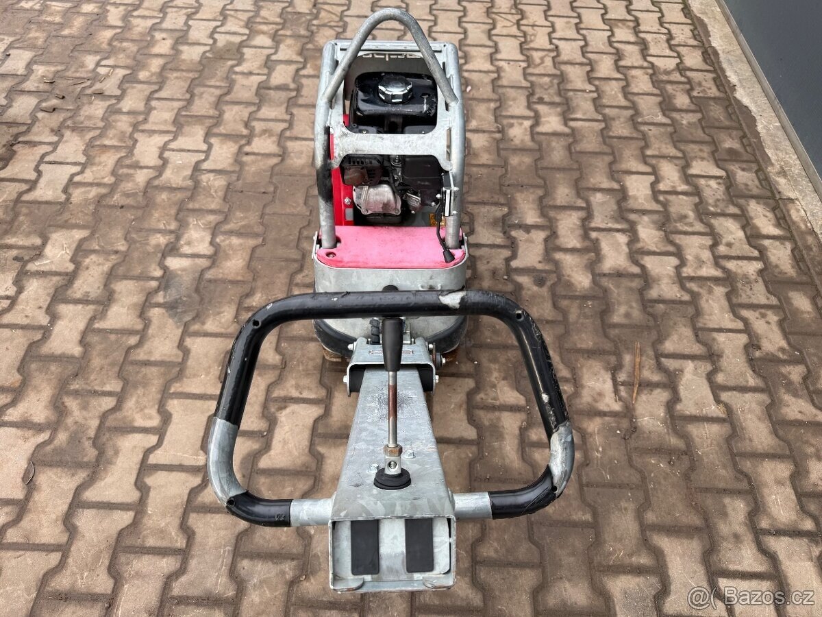 Swepac FB160 kvalitní vibrační švýcarská deska 160Kg - 8