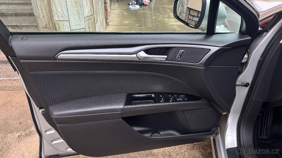 Prodám Ford Mondeo mk5 - 8