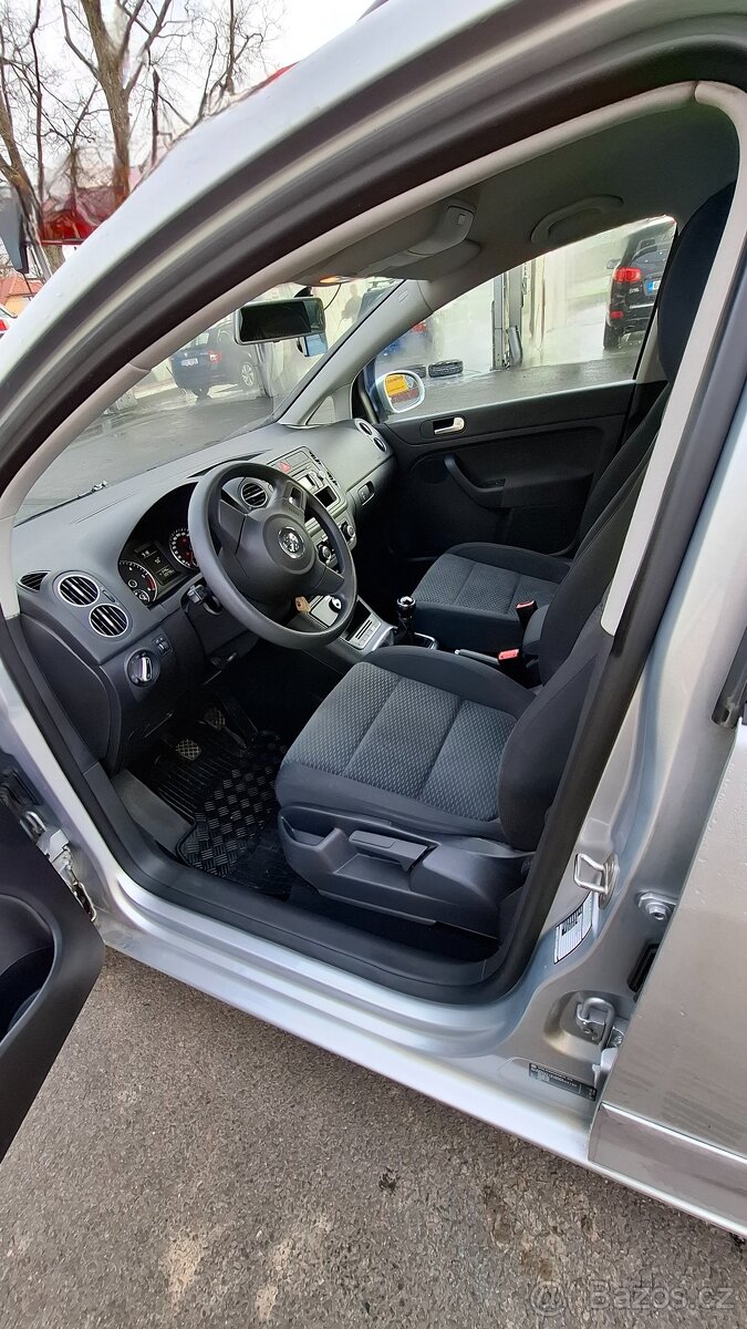 VW Golf 6 PLUS 1,6 TDI 77 kW manuál - 8