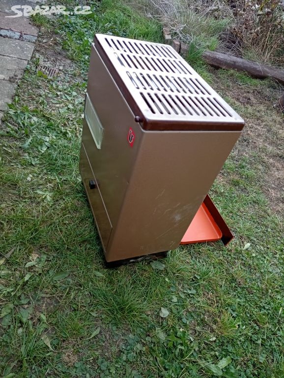 Naftová kamna - dílna, chata, - 8