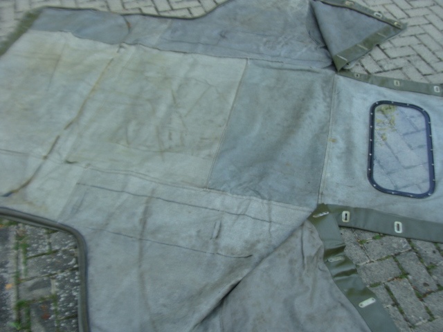 UAZ 469 - plachta gumová zánovní. - 8