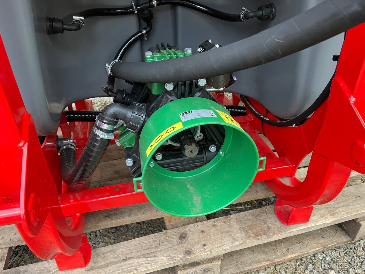 Nesený postřikovač WOPROL P-166 800/15 - 8