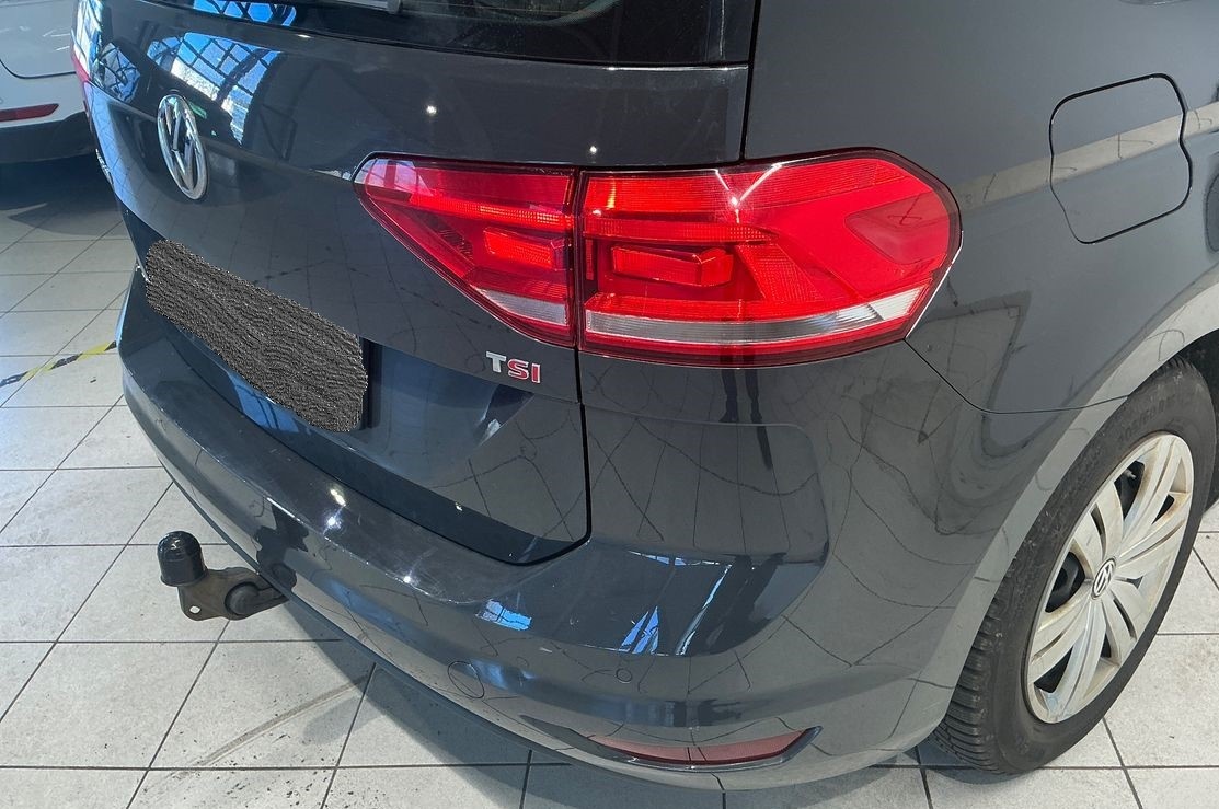Volkswagen Touran 1.4 Tsi 110 KW 10/2017 165 tis km TOP STAV - 8