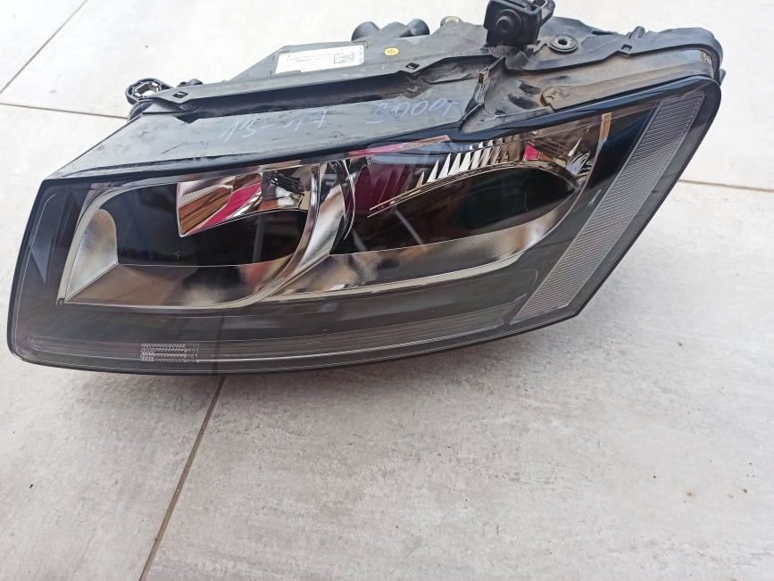 Audi Q5, 2.0TDI. - 8