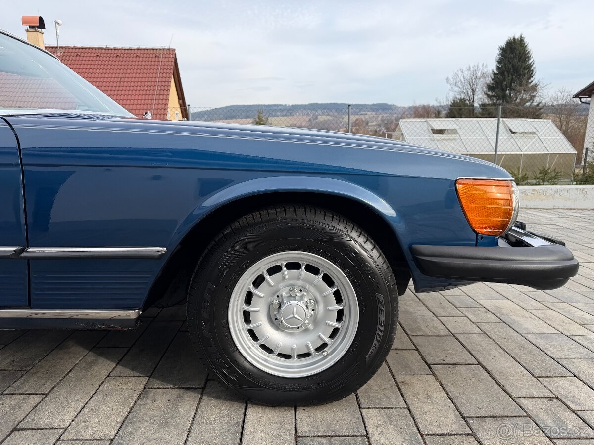Mercedes-Benz 450 SL - 8