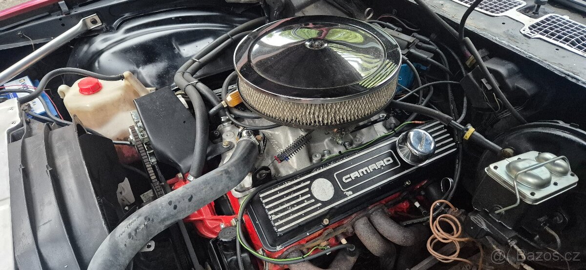 Chevrolet Camaro V8 - 8