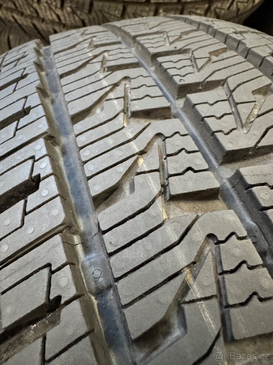 ORIG.MERCEDES SPRINTER 907 R16 225/75/16C NOVE - 8