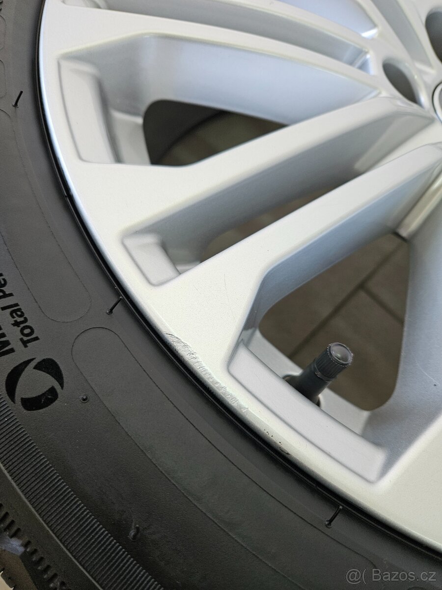 Orig. Audi 5x112 Zimní Michelin 245/40/18 - Top - 8