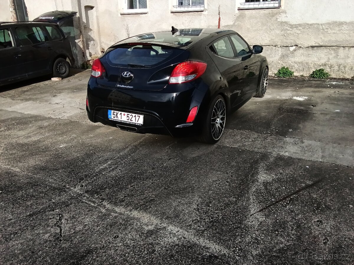 Hyundai Veloster 1.6.GDi - 8