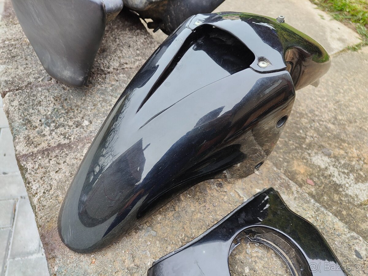 Cagiva Canyon 500 / 600 - plasty - díly - 8