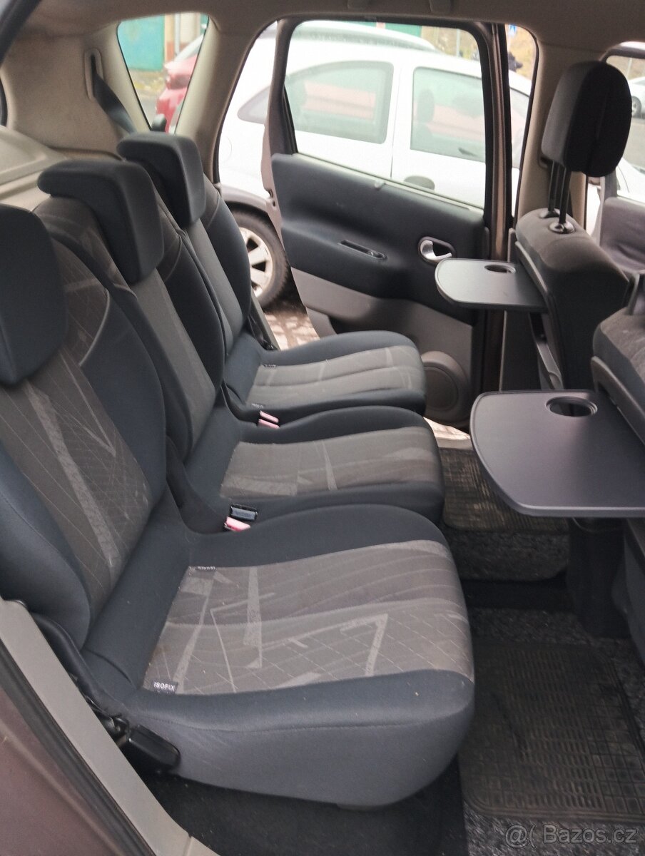 Renault Megan Scénic 1.6 16V - 8