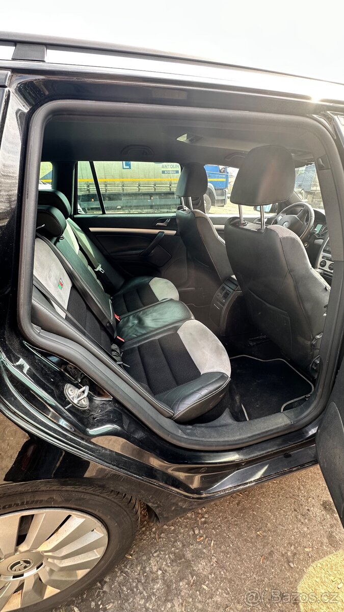 Škoda Octavia RS 2.0TDI - 8