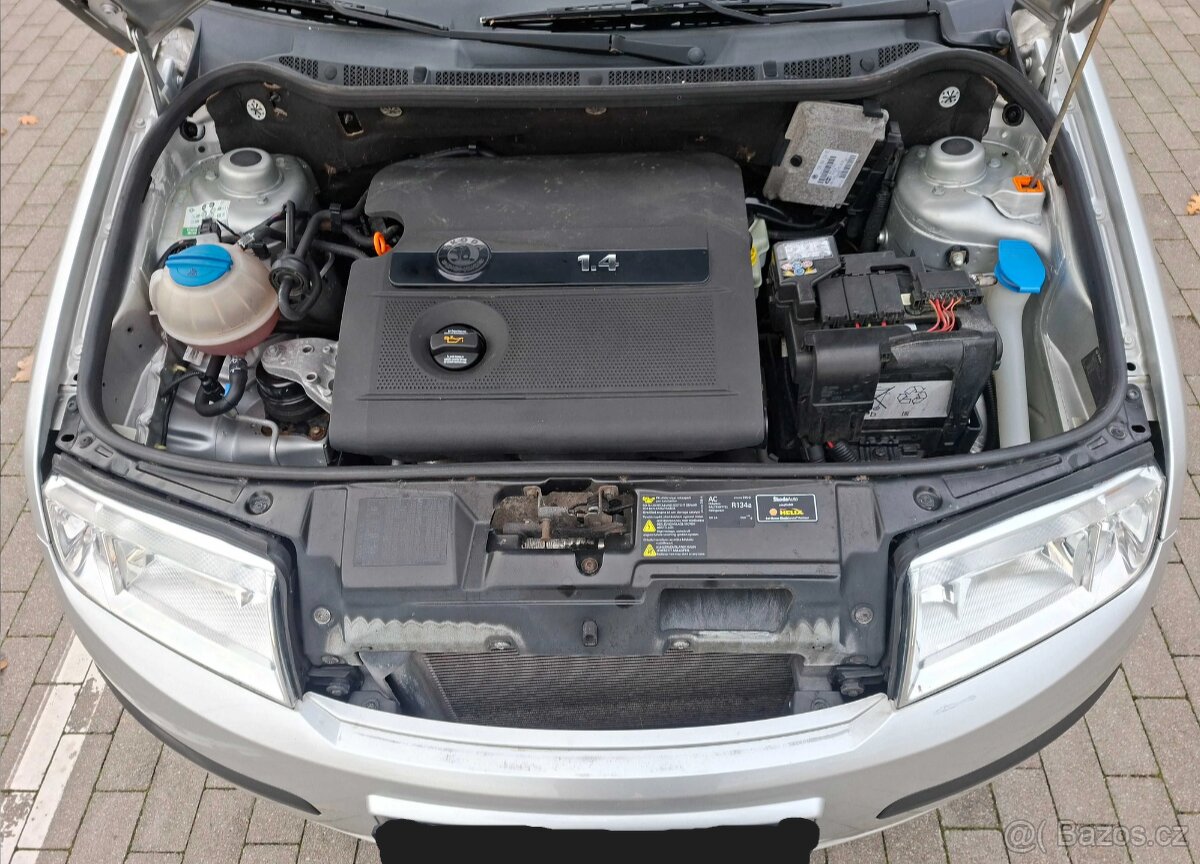 ŠKODA FABIA 1.4 16V • 75 KM • 09/2006 - 8