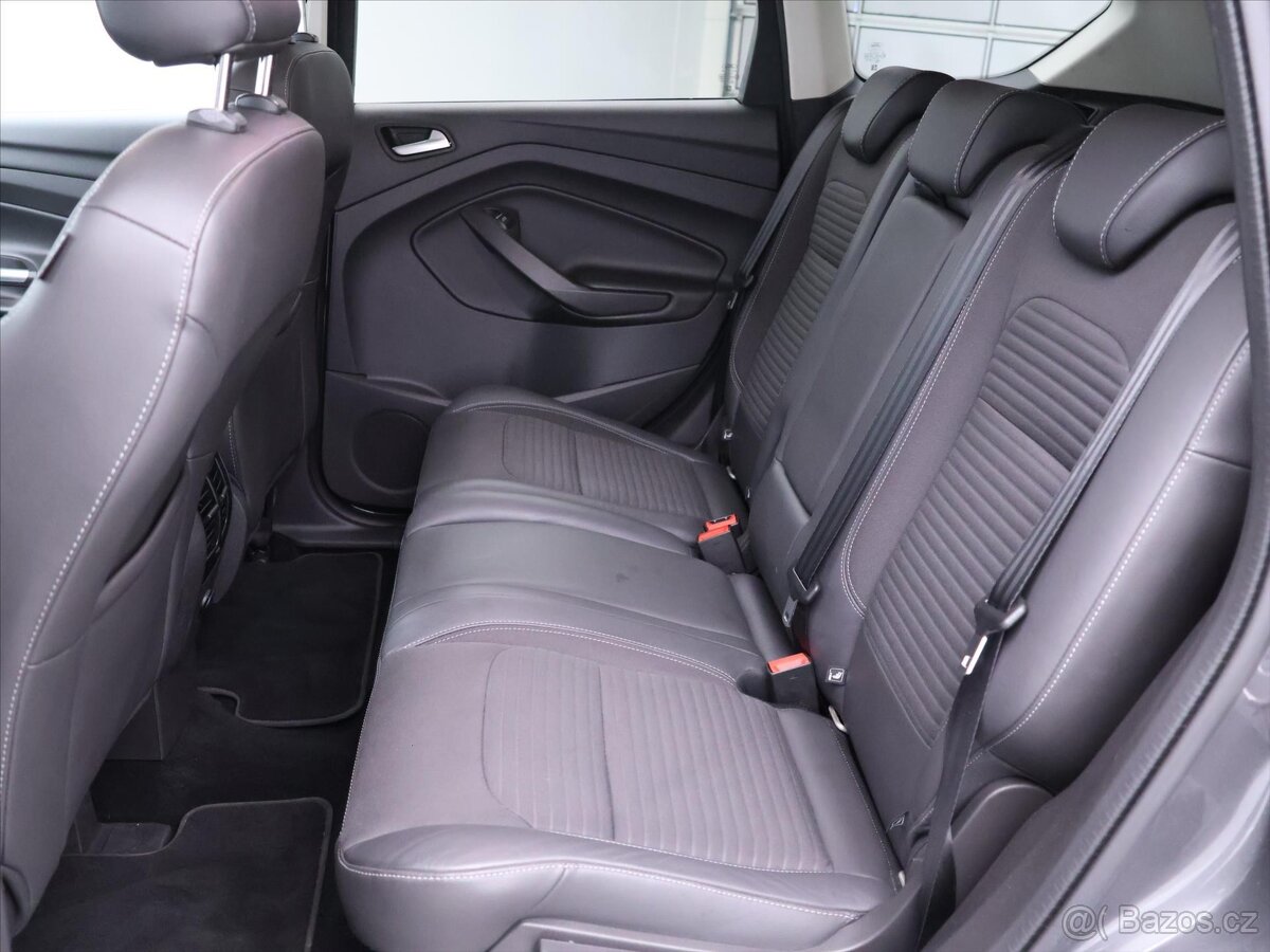 Ford Kuga 1,5 EB 110kW Titanium Navi (2018) - 8