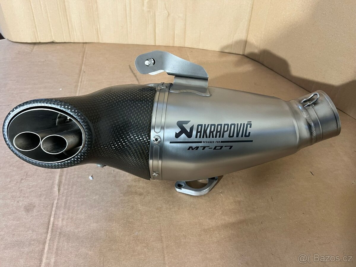 Yamaha Mt 07 Akrapovič - 8