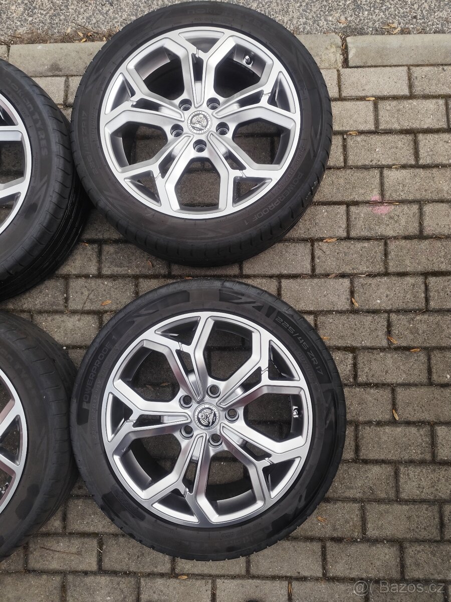 ALU kola 17" 5x114,3 - 8