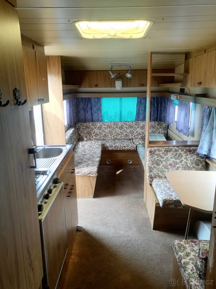 Karavan, Kuchyňka , Palandy , Topeni - 8