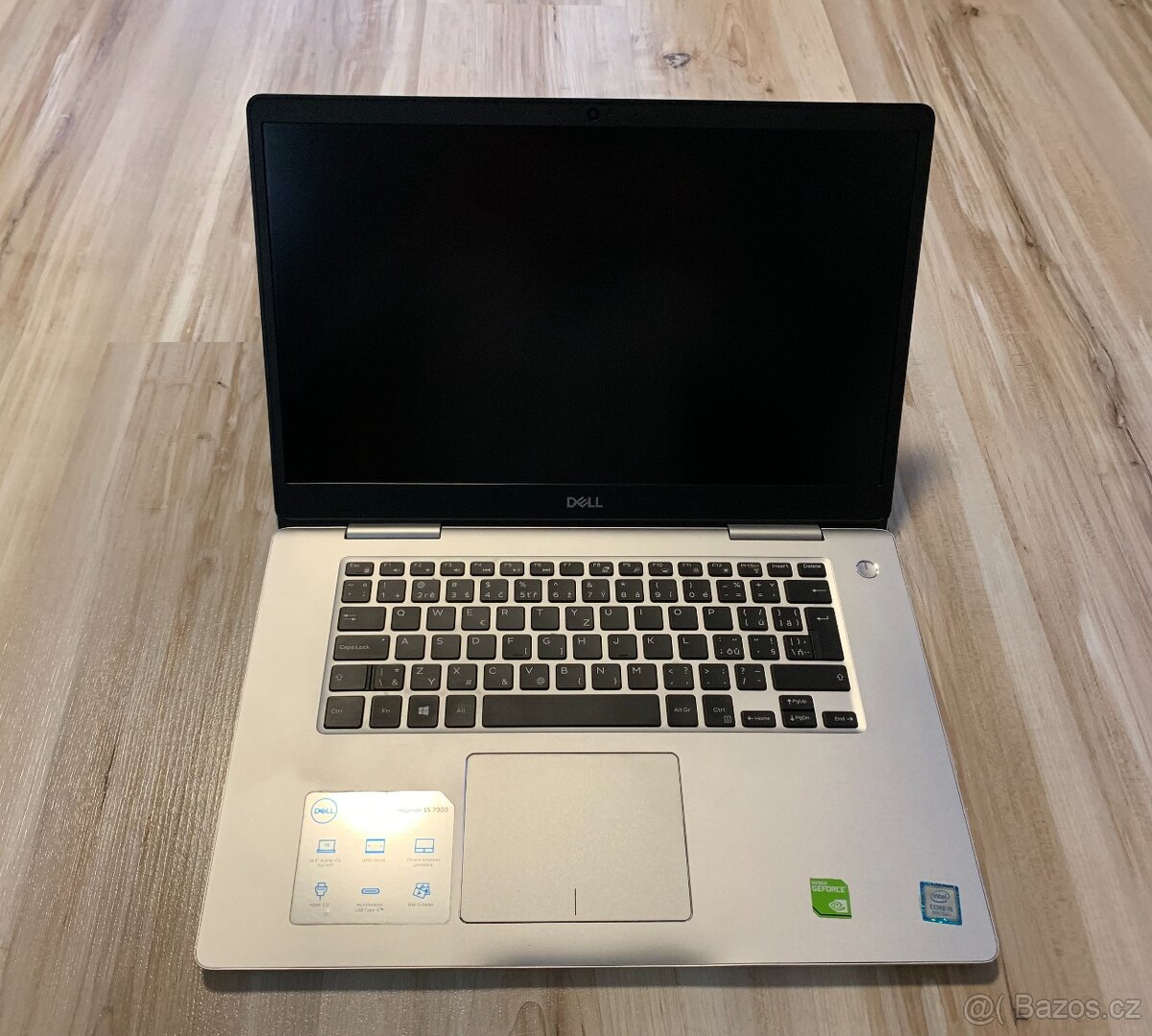 Dell Inspiron 15 - 8