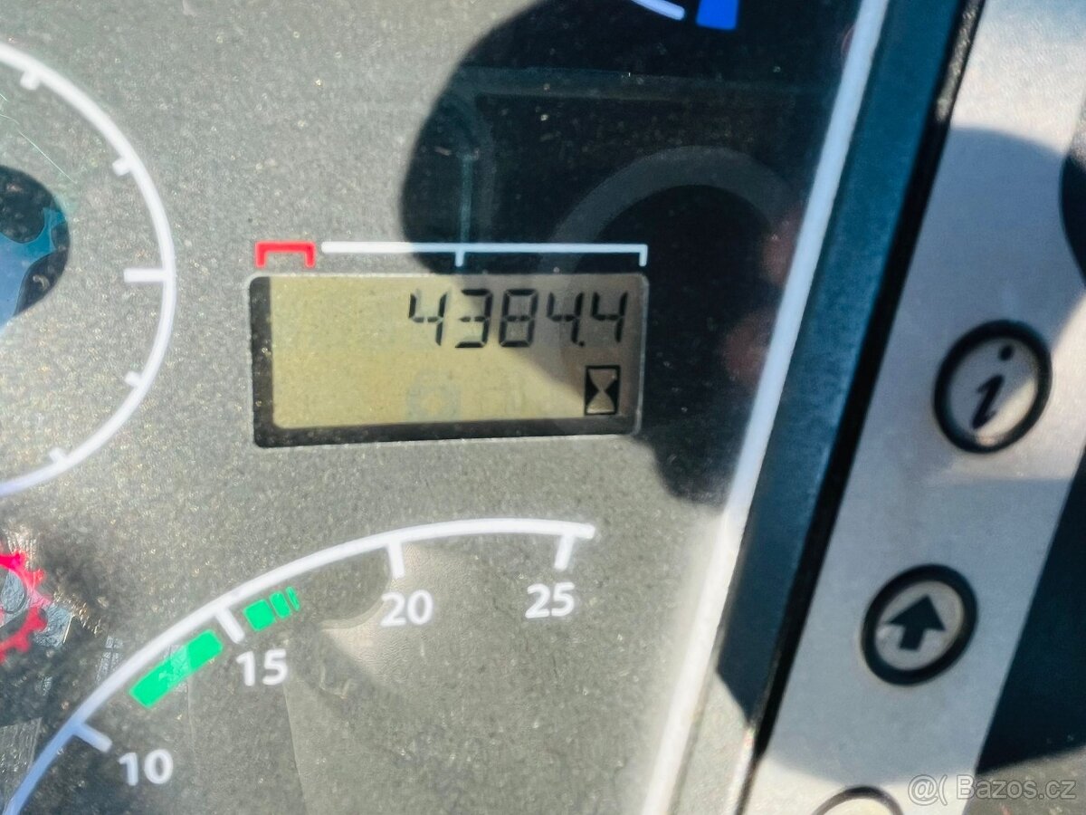 Traktorbagr JCB 3CX - 8