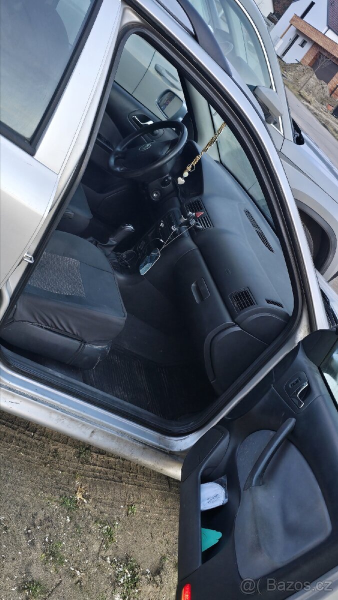 Škoda Octavia 1 - 8