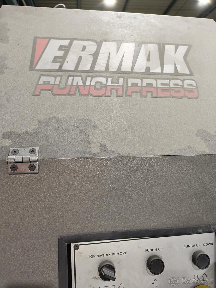 Vysekávací lis ERMAK CPP 1270x30 (7963) - 8