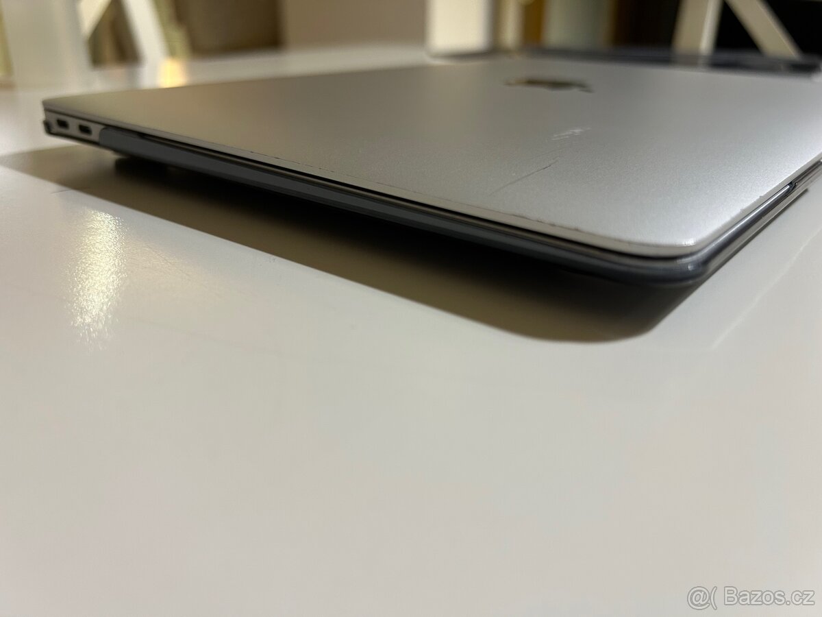 Apple MacBook Air M1 2020 256GB - 8