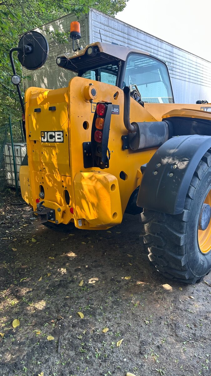 JCB 560-80 AGRI PLUS - 8