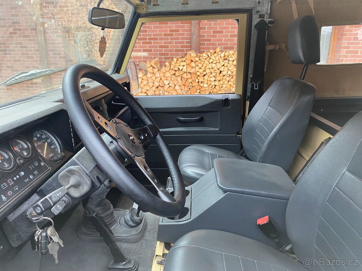 Land Rover Defender 90, 300TDi - 8