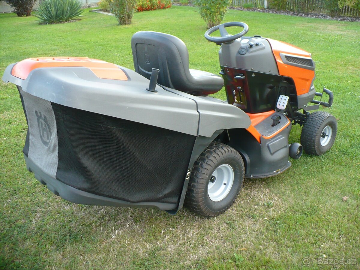 Zahradní traktor HUSQVARNA TC 338 - 8