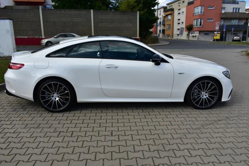 Mercedes-Benz Třídy E, 53 AMG 4M Coupé, Max výbava - 8