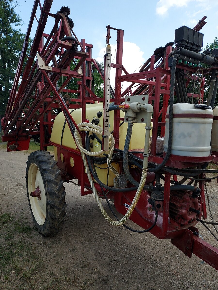 Tažený postřikovač HARDI TZY 1500 1600 12 - 8