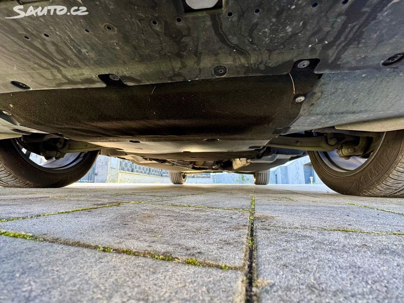 Audi Q5, 2.0,S-LINE,PRAVIDELNÝ SERVIS - 8