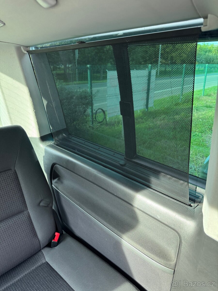 Volkswagen Multivan - 8