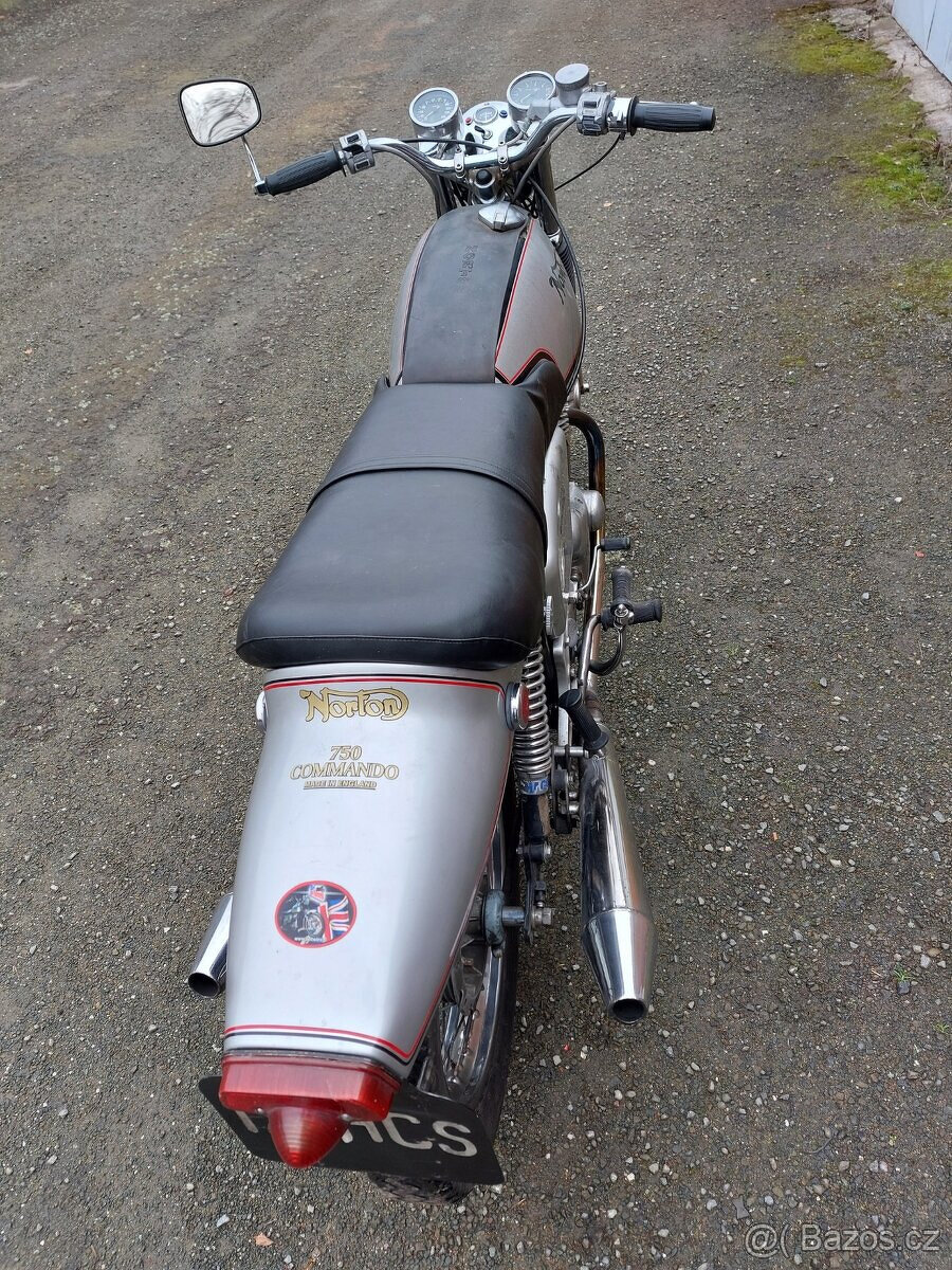 Norton Comando 750 - 8