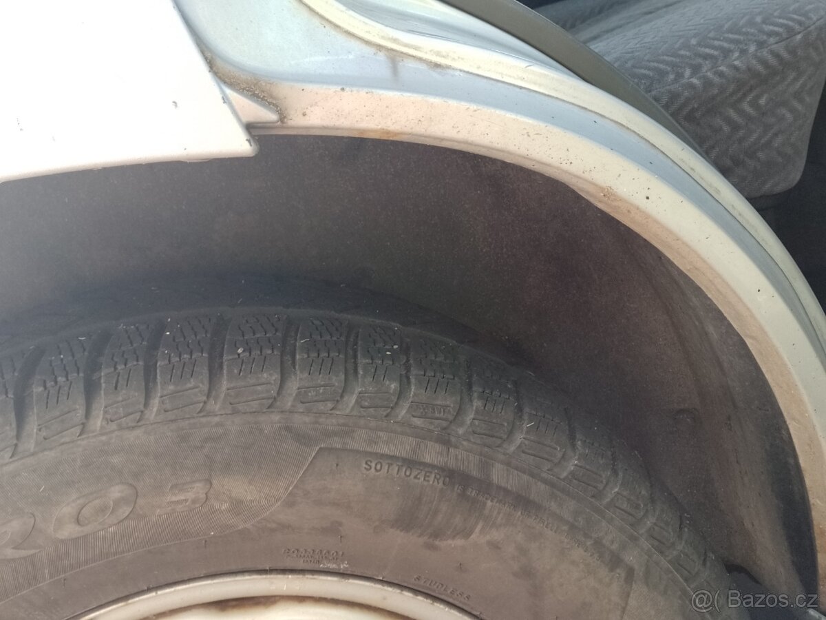 SUZUKI Grand Vitara 2,0 HDI 80KW 4X4 - 8