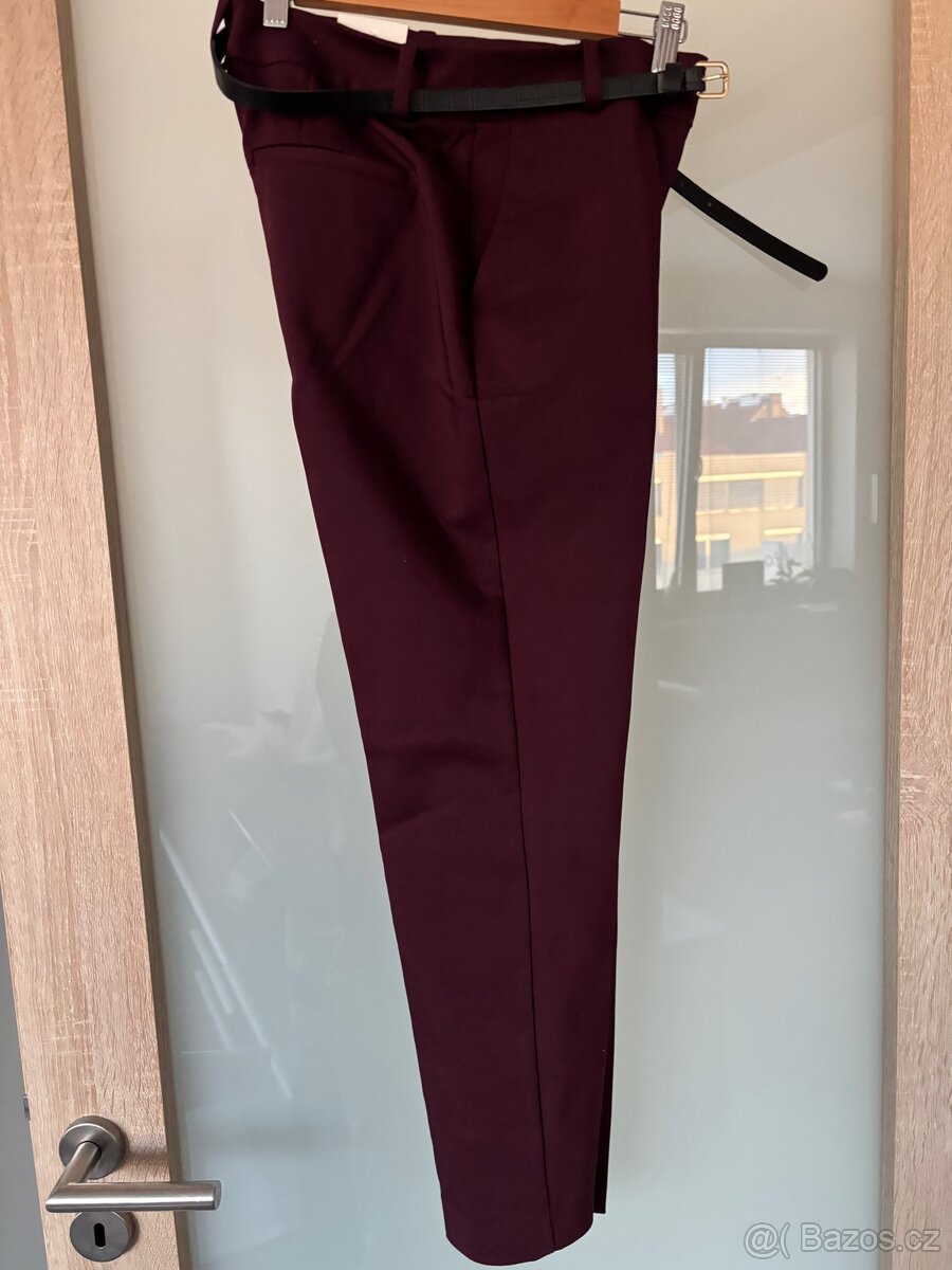 Elegantní kalhoty Reserved - 8