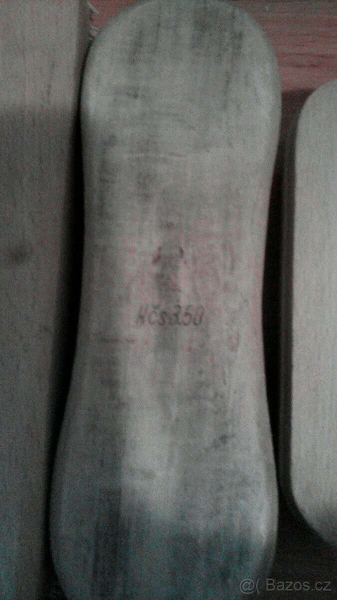 Vintage: kolíčky na prádlo, prádel. šňůry, kroužky,žabky aj. - 8